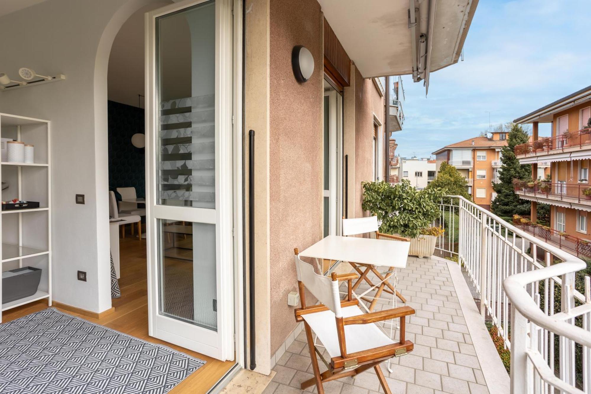 Suite 51 Appartamento Con Terrazzo A 50 Mt Dal Lago - Private Parking (Adults Only) Arona Exteriér fotografie